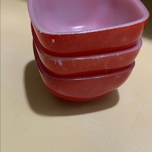Pyrex 410 dip bowl